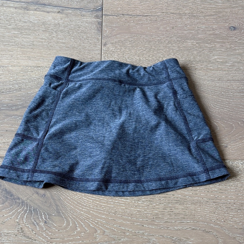 Primary pocket skort